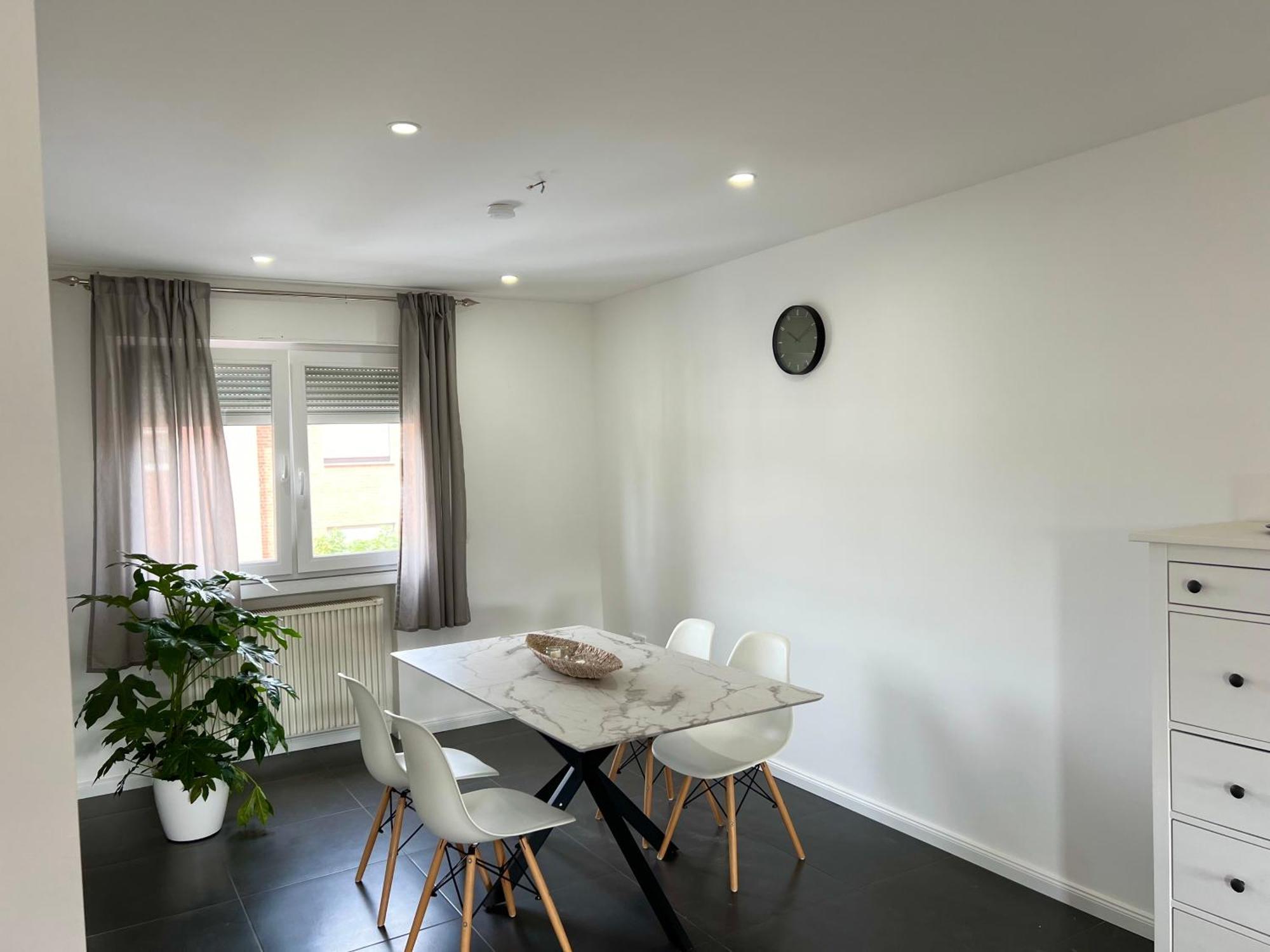 Elegante Apartment In Erftstadt Mit Balkon, Zentral, Bahnhof Nah, Phantasialand Bruehl Bei Cologne Eksteriør bilde