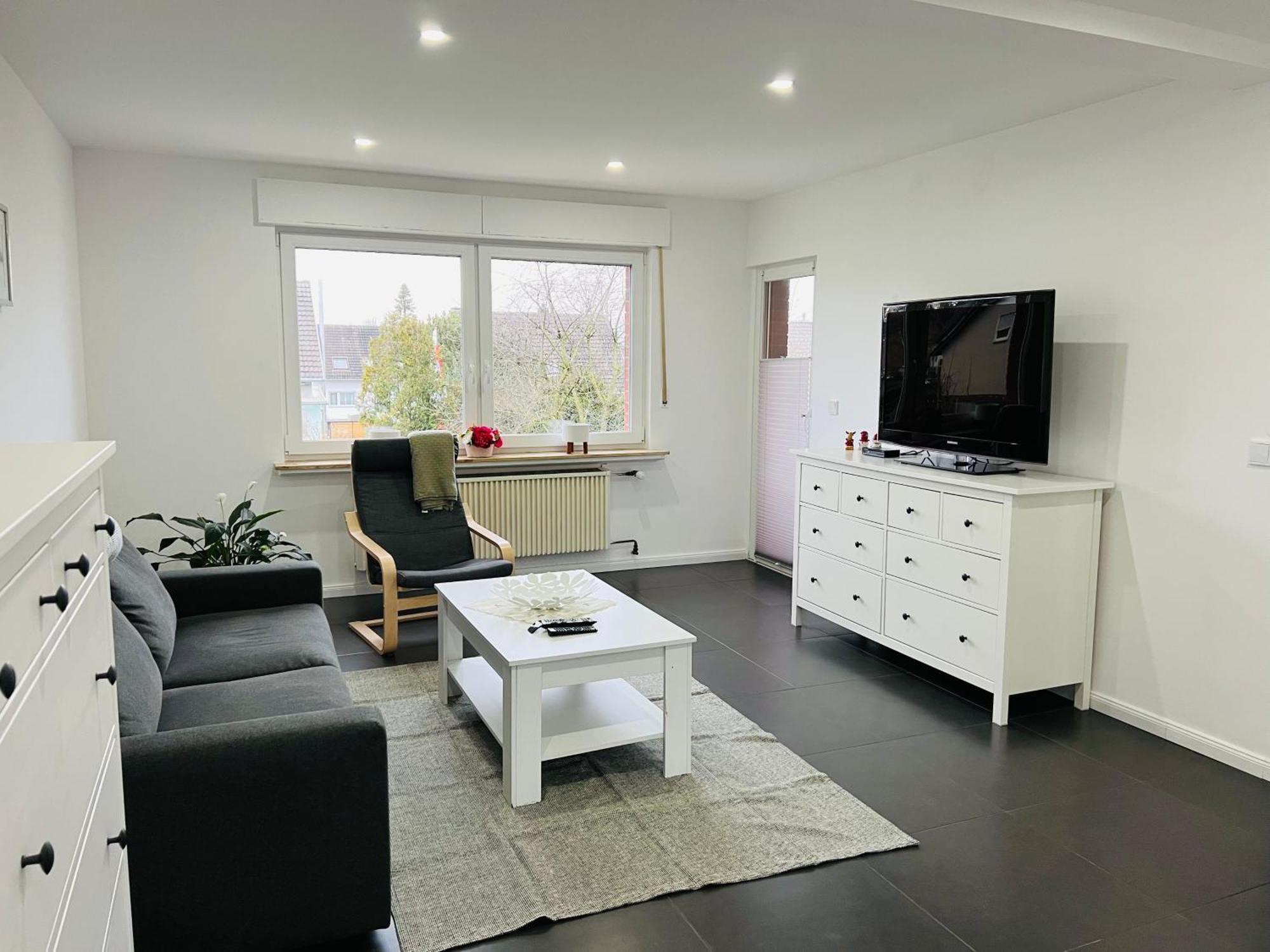 Elegante Apartment In Erftstadt Mit Balkon, Zentral, Bahnhof Nah, Phantasialand Bruehl Bei Cologne Eksteriør bilde